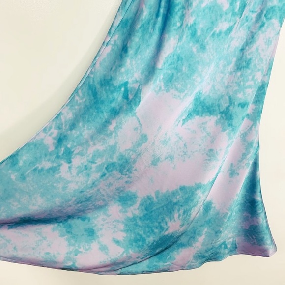 Revolve Silky Blue Purple Tie Dye MIDI Dress from Privacy Please - Picture 4 of 5